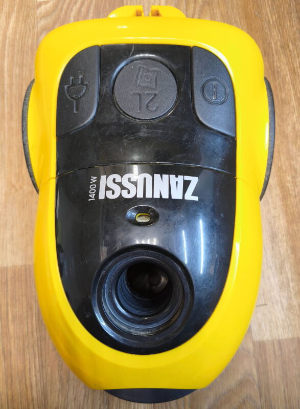 Пилосос ZANUSSI ZAN 2300 - Б/В