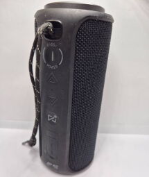 Портативна колонка 2E SoundXTube2 30W Black (2E-BSSXT2WBK) - Б/В Портативна колонка 2E SoundXTube2 30W Black (2E-BSSXT2WBK) - Б/В від виробника 2E