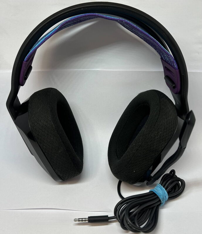 Гарнітура Logitech G335 Wired Gaming Black (981-000978) - Б/В