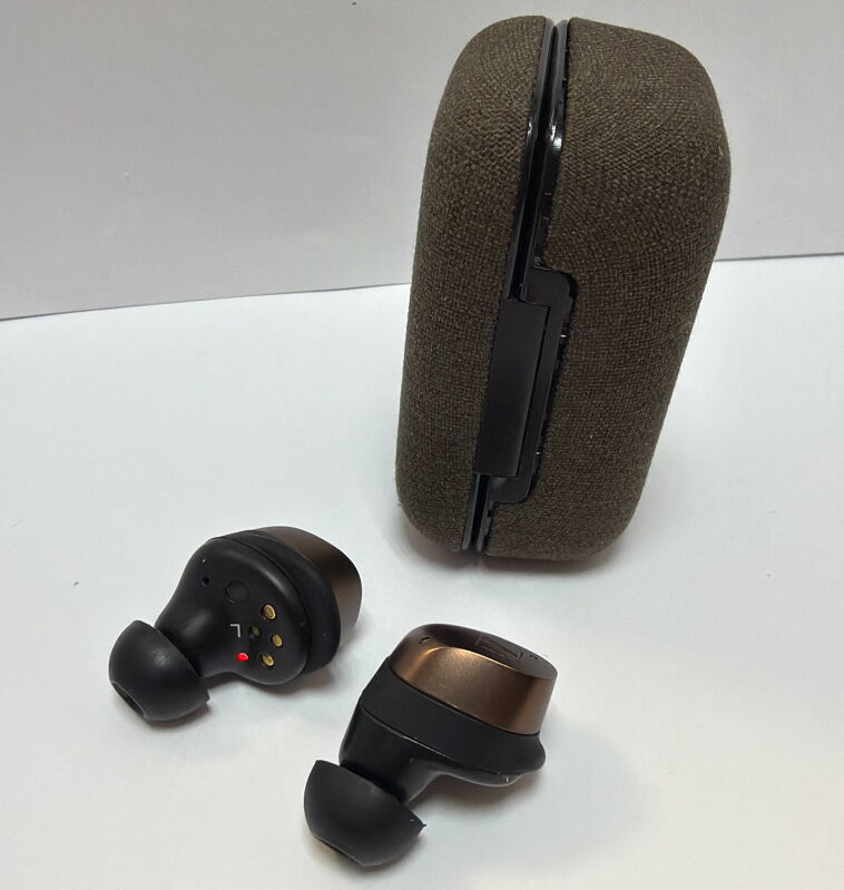 Навушники Sennheiser Momentum True Wireless 4 Black Copper - Б/В - Фото №3