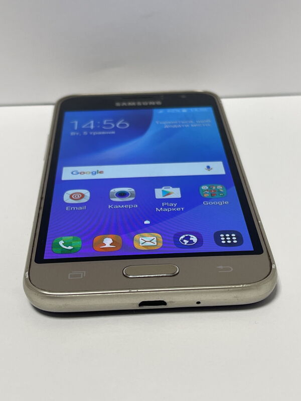 Samsung Galaxy J1 (2016) 8гб - Б/В - Фото №4