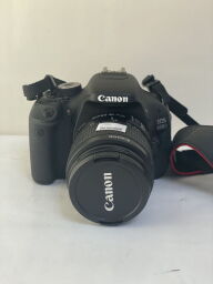 Фотоапарат Canon EOS 600D, 5170B003 - Б/В Фотоапарат Canon EOS 600D, 5170B003 - Б/В від виробника Canon