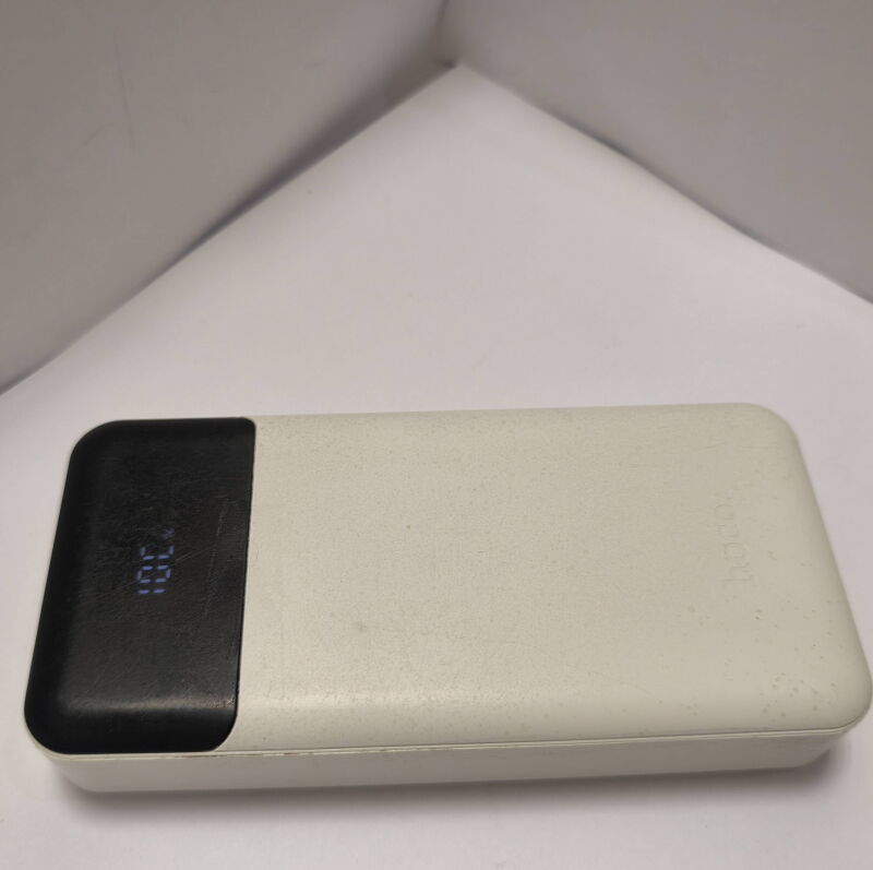 Powerbank HOCO J102A 20000mAh 20W - Б/В