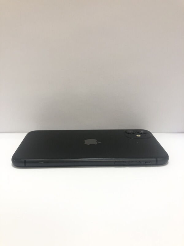 Apple Iphone 11 64GB - Б/В - Фото №4