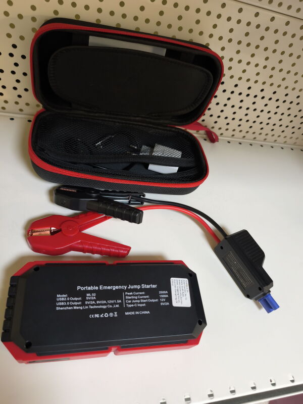 Пусковий стартер для автомобіля Jump Starter ML02 - Б/В - Фото №3