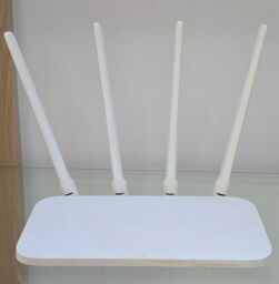 Маршрутизатор Xiaomi Mi WiFi Router 4A R4AC (DVB4230GL) WiFi5 / AC1200 / 100 Мбіт/с - Б/В від виробника Xiaomi
