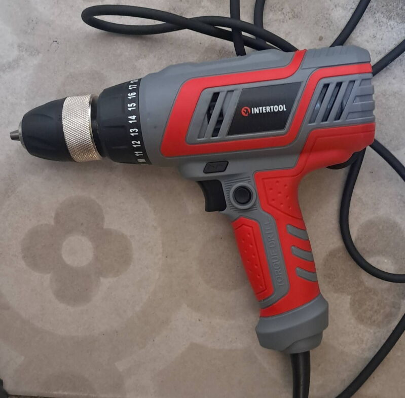 Дриль-шурупокрут електричний Intertool DT-0103 - Б/В