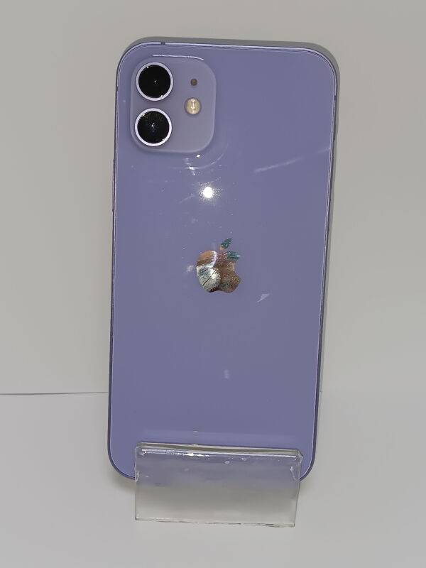 Apple IPhone 12 128GB - Б/В