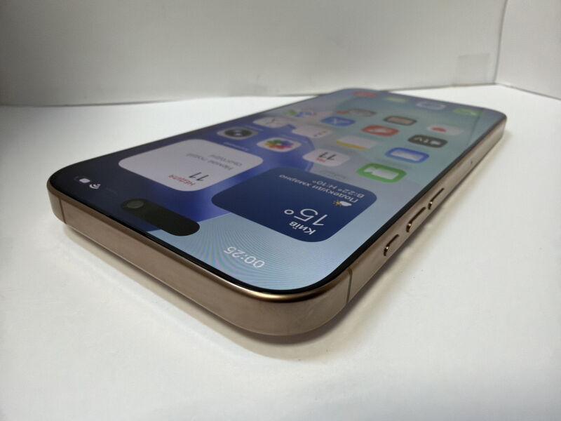 Apple iPhone 16 Pro Max 256GB - Б/В - Фото №2