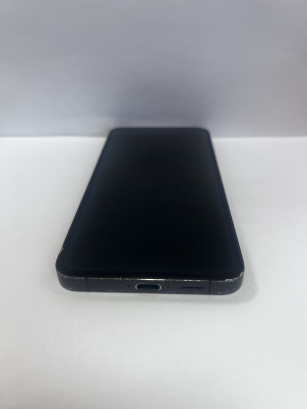 Samsung Galaxy S24 FE (S721B) 8/256GB, SM-S721BZKGEUE - Б/В - Фото №5