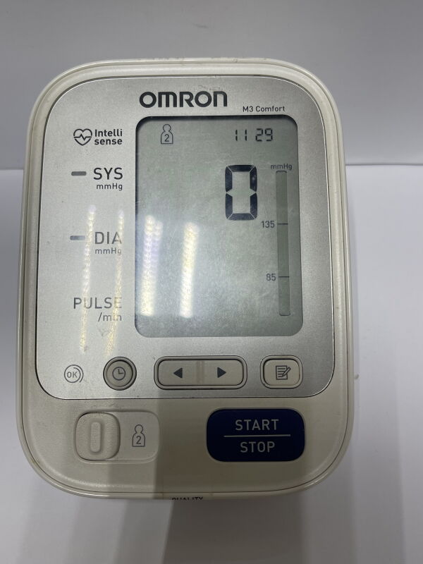 Тонометр Omron M3 Comfort (HEM-7134-E) - Б/В