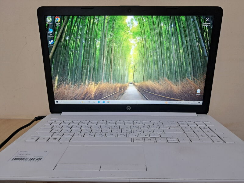 Ноутбук HP Notebook 15-db0222ur (A6-9225/4GB/HDD500GB) - Б/В