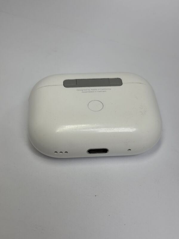 Навушники Apple AirPods Pro 2nd gen (A2968,A3047,A3048) - Б/В - Фото №4
