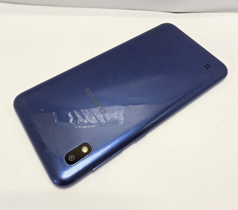 Samsung Galaxy A10 SM-A105FN - Б/В - Фото №2