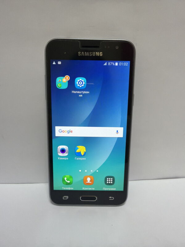 Samsung Galaxy J3 (2016) SM-J320FN 1/8gb - Б/В