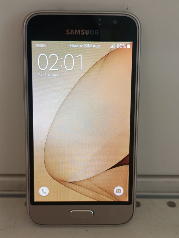 Samsung Galaxy J1 (2016) SM-J120H - Б/В