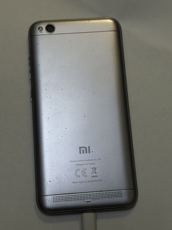 Xiaomi Redmi 5A 2/16Gb - Б/В