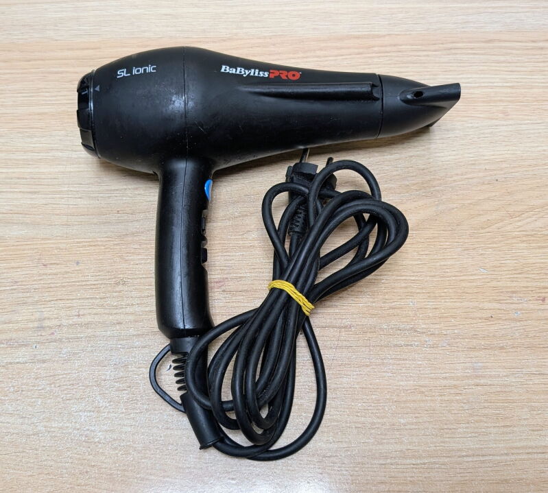 Фен BaByliss BAB5586E - Б/В