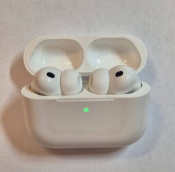 Навушники TWS Apple AirPods Pro 3 (MFHP4) - Б/В Навушники TWS Apple AirPods Pro 3 (MFHP4) - Б/В від виробника Apple
