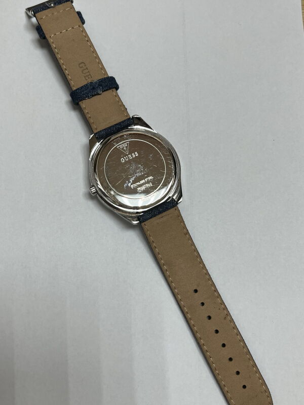 Годинник наручний Guess W1276L2 - Б/В - Фото №3