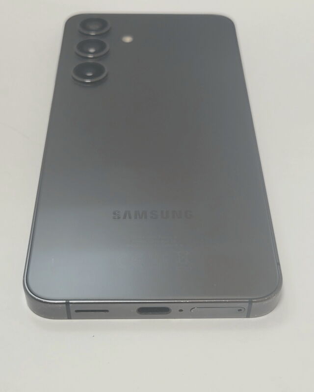 Samsung Galaxy S24 8/256GB (SM-S921B/DS), SM-S921BZKDEUE - Б/В - Фото №4