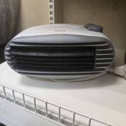 Тепловентилятор RM Electric RM-01002e - Б/В Тепловентилятор RM Electric RM-01002e - Б/В від виробника RM Electric