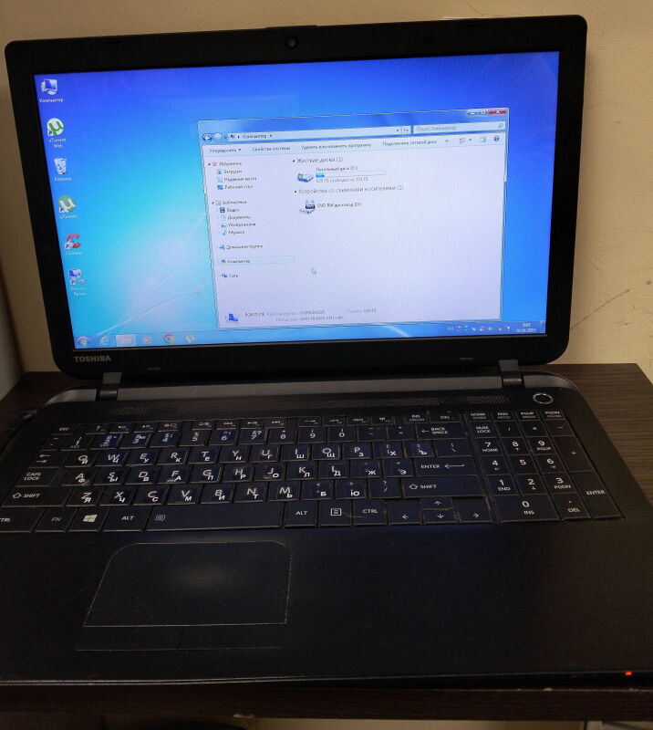 Ноутбук Toshiba Satellite C55D-B5102 (PSCN4U-02F01T) - Б/В - Фото №2