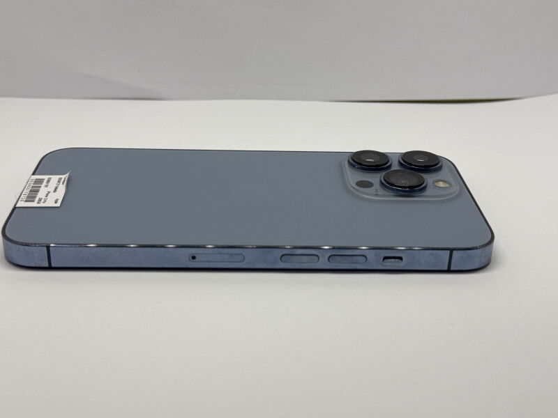 Apple iPhone 13 Pro 256GB Sierra Blue, MLVE3 - Б/В - Фото №3