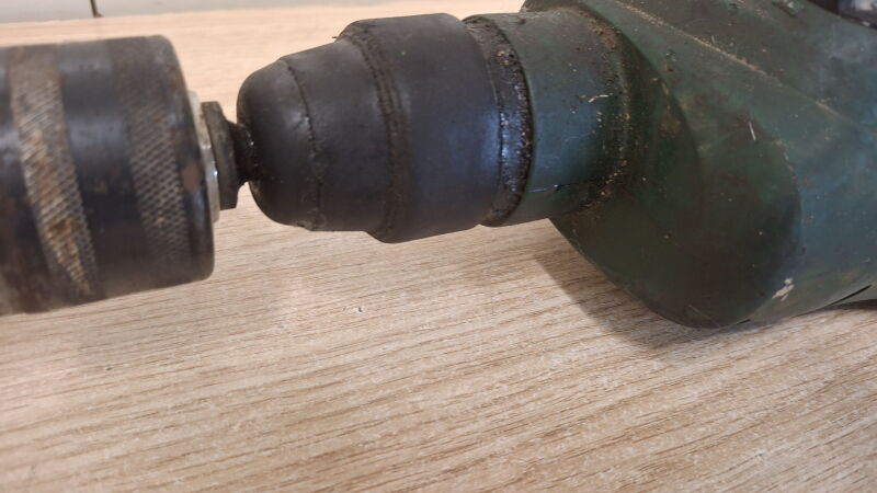 Перфоратор Bosch PBH 2100 RE - Б/В - Фото №2