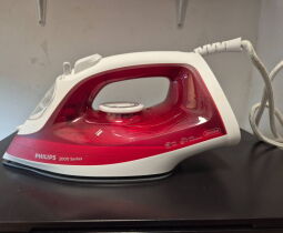 Праска PHILIPS Серія 2000 DST2010/40 - Б/В від виробника Philips