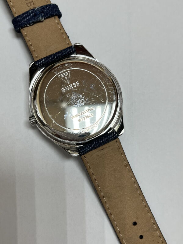 Годинник наручний Guess W1276L2 - Б/В - Фото №4