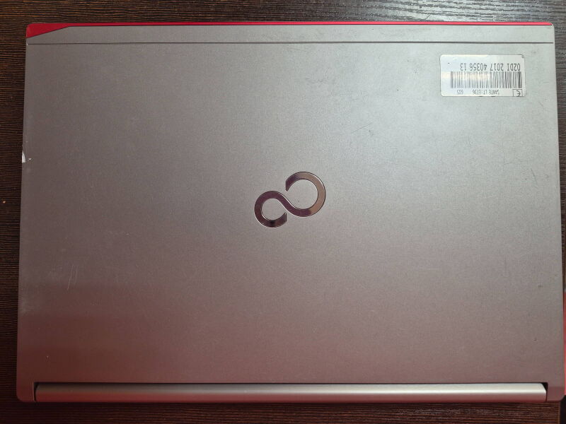 Ноутбук Fujitsu LifeBook E736 (i3-6100U/8GB/SSD256GB) - Б/В - Фото №2
