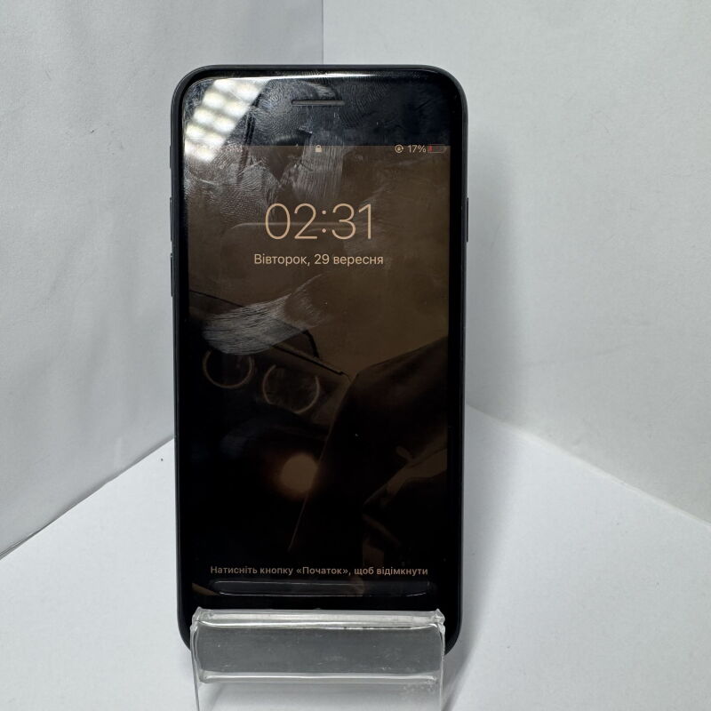 Apple IPhone 7 256Gb - Б/В