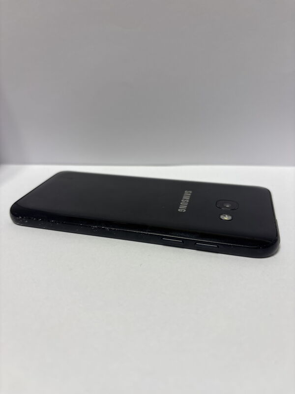 Samsung Galaxy A3 2017 Duos SM-A320 2/16GB Black, SM-A320FZKASEK - Б/В - Фото №6