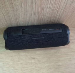Портативна колонка JBL Flip 7 35W Black (JBLFLIP7BLK) - Б/В від виробника JBL