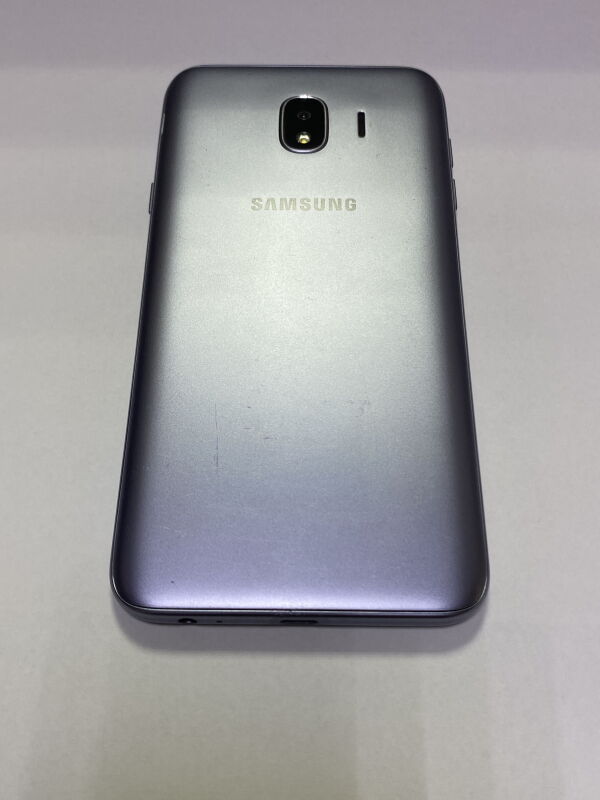 Samsung Galaxy J4 2018 SM-J400F 2/16Gb - Б/В