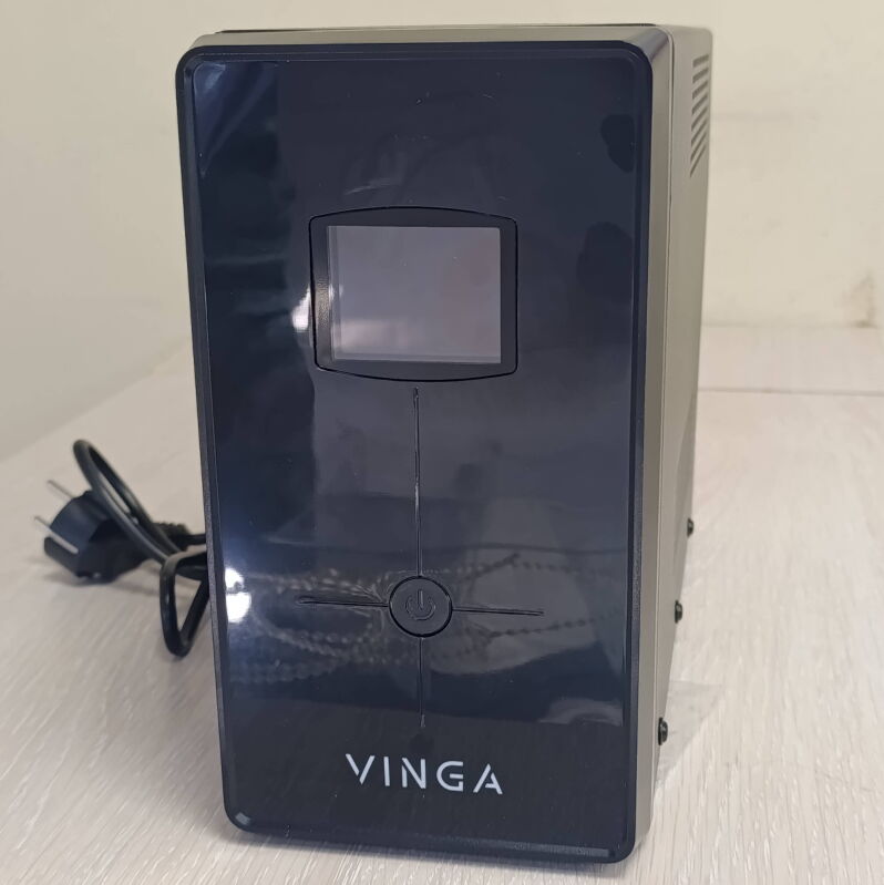 Пристрій безперебійного живлення Vinga LCD 1500VA metal case ( VPC-1500PRM3 ) (VPC-1500PRM3) - Б/В - Фото №1 Пристрій безперебійного живлення Vinga LCD 1500VA metal case ( VPC-1500PRM3 ) (VPC-1500PRM3) - Б/В