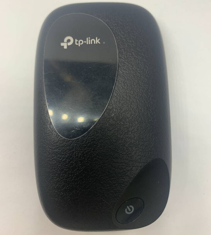 4G Wi-Fi-роутер TP-LINK M7000 - Б/В