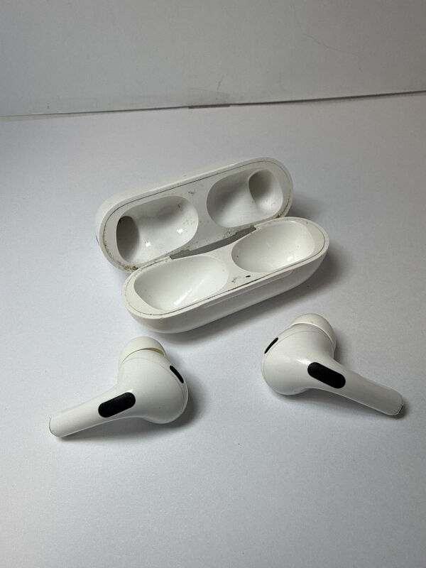 Навушники Навушники TWS Apple AirPods Pro 2nd generation with MagSafe Charging Case - Б/В - Фото №6