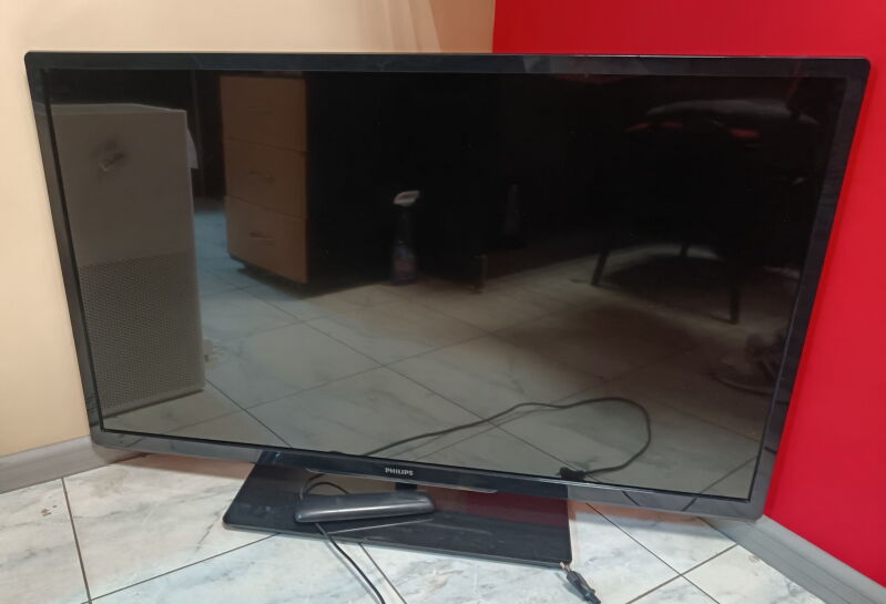 Телевізор Philips 42PFL4007H - Б/В