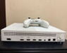Ігрова приставка (Стаціонарна) Microsoft Xbox One S 1TB - Б/В - Прев'ю фото №2