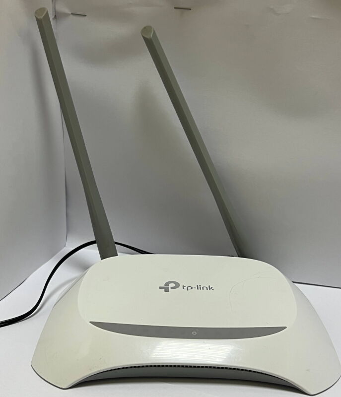 Маршрутизатор TP-LINK TL-WR840N WiFi4 / N300 / 100 Мбіт/с - Б/В - Фото №1 Маршрутизатор TP-LINK TL-WR840N WiFi4 / N300 / 100 Мбіт/с - Б/В