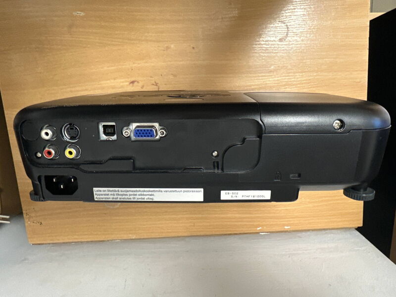 Мультимедійний проектор Epson EB-S02, V11H430040 - Б/В - Фото №5