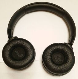 Навушники JBL Tune 520BT Black (JBLT520BTBLKEU) - Б/В від виробника JBL