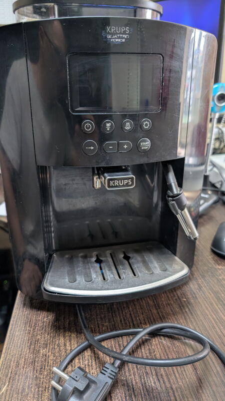 Кавомашина KRUPS Arabica EA817010 - Б/В