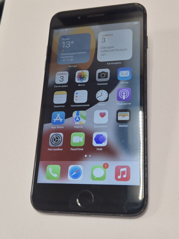 Apple iPhone 7 Plus 128GB - Б/В