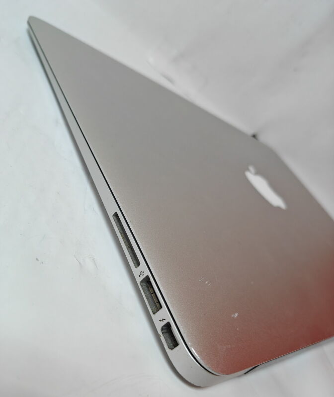 Ноутбук Apple MacBook Air 13" 8/128GB (MJVE2) 2015 - Б/В - Фото №9
