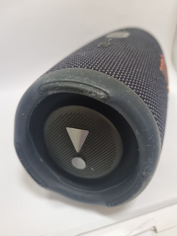 Портативна колонка JBL Charge 5 40W Black (JBLCHARGE5BLK) - Б/В - Фото №3