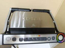 Електрогриль притискний Tefal OptiGrill GC705D16 - Б/В Електрогриль притискний Tefal OptiGrill GC705D16 - Б/В від виробника Tefal