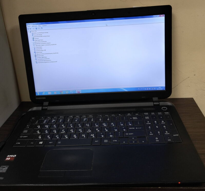 Ноутбук Toshiba Satellite C55D-B5102 (PSCN4U-02F01T) - Б/В - Фото №4